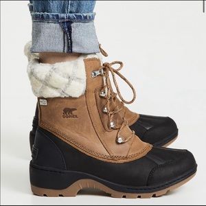 Sorel Whistler Mid Winter Boots size 6.5